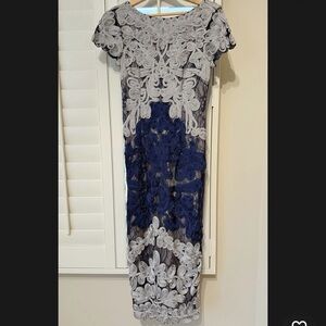 NEW- JS Collection Blue grey embroidered Jackie Soutache Lace Midi Dress, Sz 2
